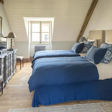 Domaine Du Chateau De - La Pompe Feriehus Courances